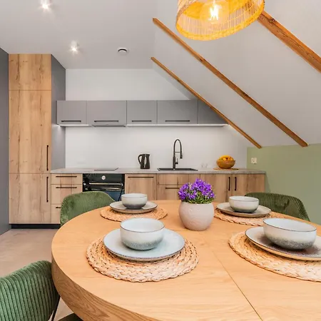 Dwie Sosny Junoszyno