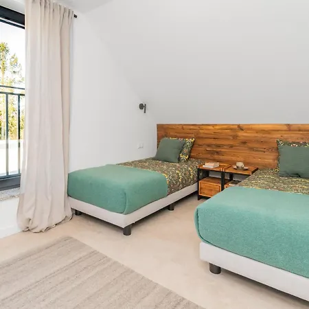 Dwie Sosny アパート