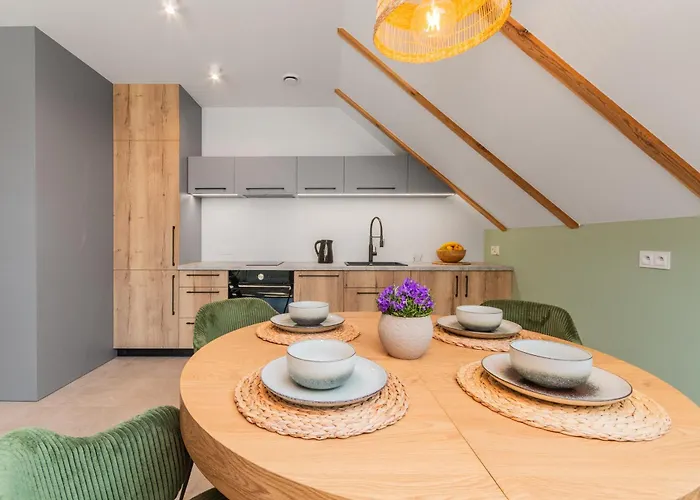 Dwie Sosny Junoszyno