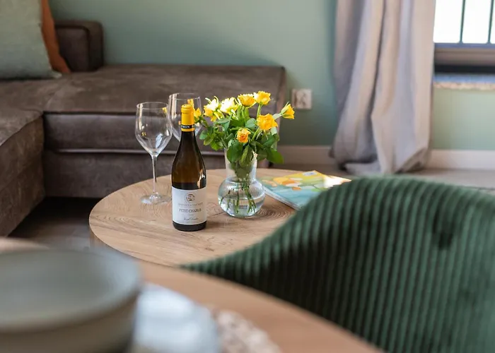 Dwie Sosny Junoszyno